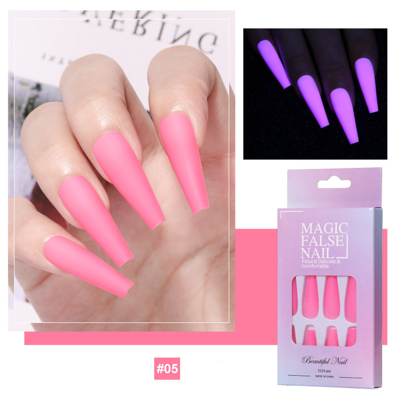 Luminous Nail