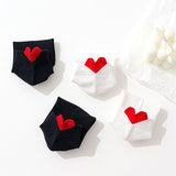 Thin cotton boat socks with shallow heel and heart shape