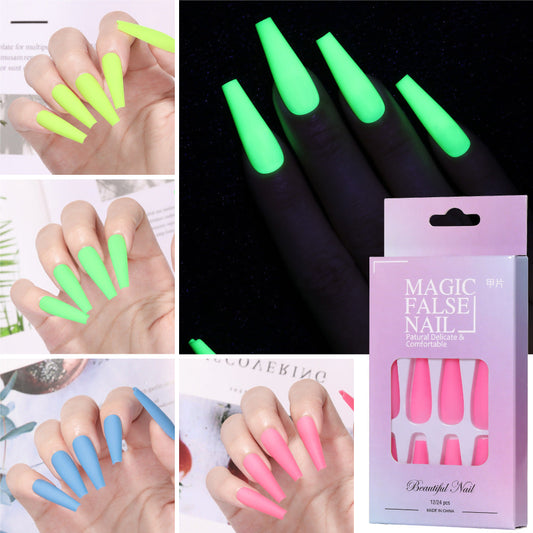 Luminous Nail